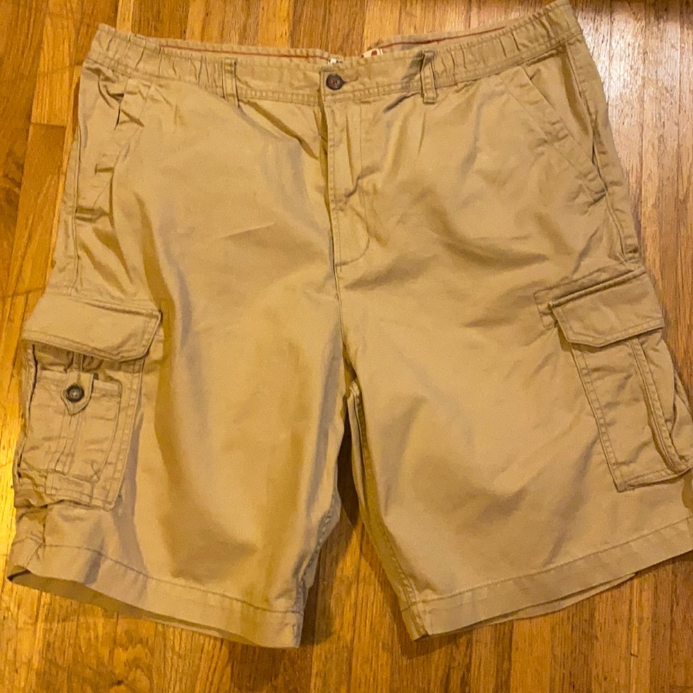 G&M cargo shorts size 44